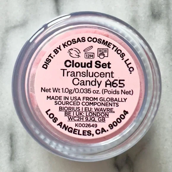 Kosas Mini Cloud Setting Blurring Powder - Picture 7 of 12